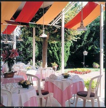 Hotel La Bourbonnaise Sérézin-du-Rhône Exterior foto